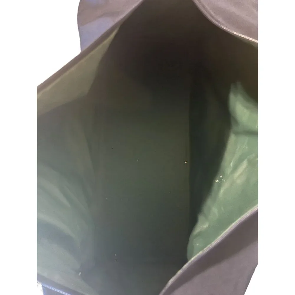 Tommy Hilfiger Duffle Bag - Picture 7 of 7